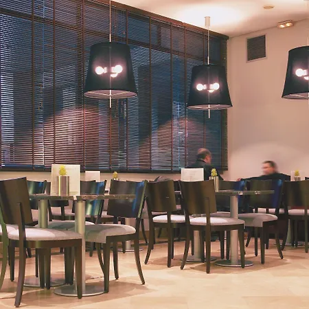 Hesperia Centro Hotel