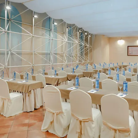 Hesperia Centro 3* 사라고사