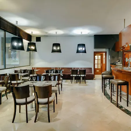 Hesperia Centro Hotel Zaragoza