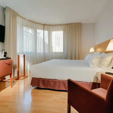 Hesperia Centro Hotel Zaragoza