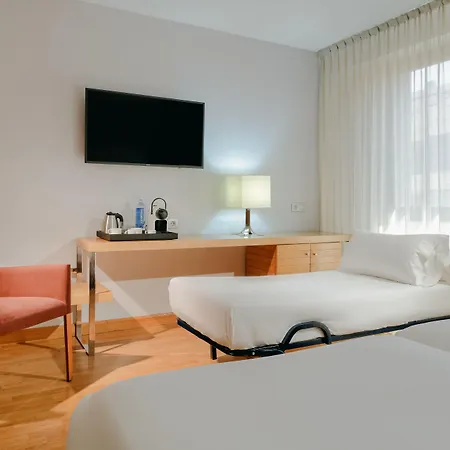 Hesperia Centro Hotel Zaragoza