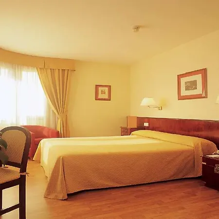 Hesperia Centro Hotel Zaragoza