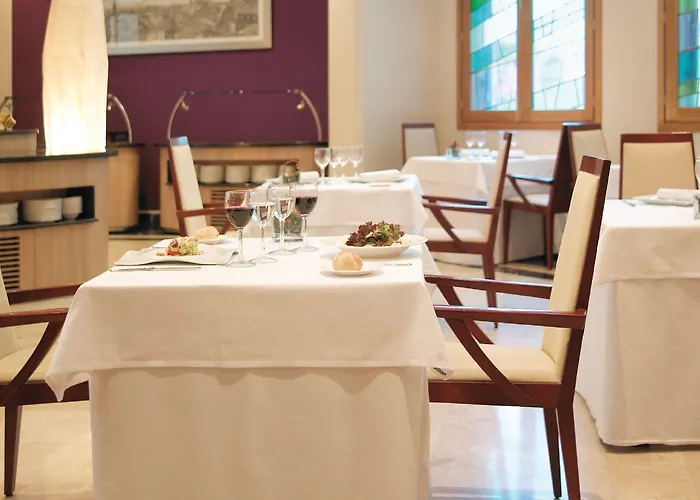 Hesperia Centro Hotel