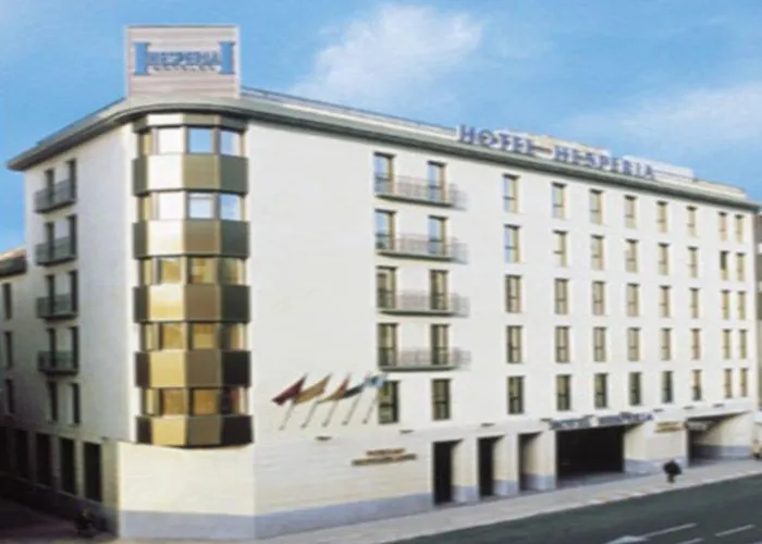 Hesperia Centro 3*